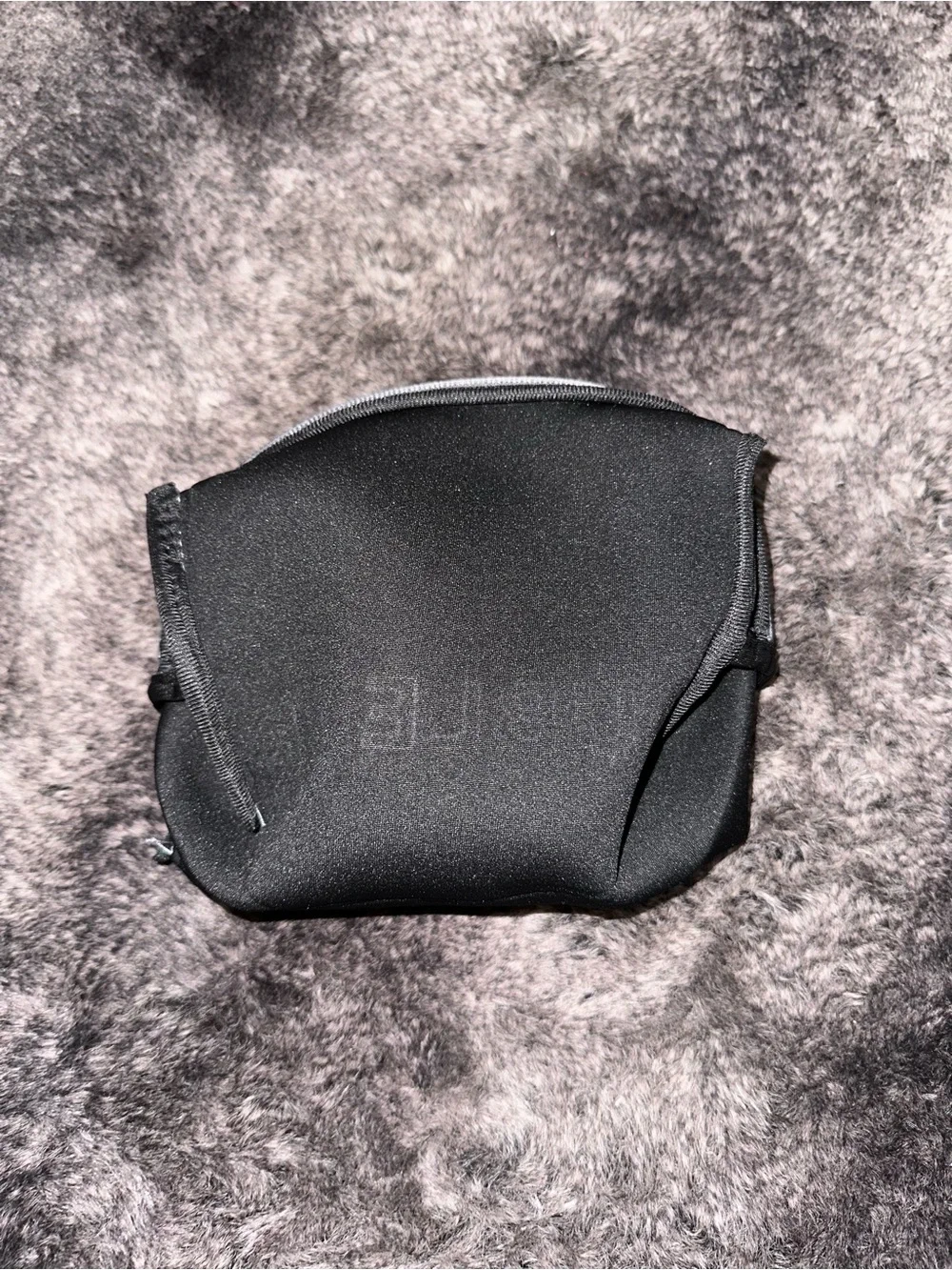 BaubleBar Heather Gray Neoprene Take It Away Storage Pouch Travel Cosmetic Bag